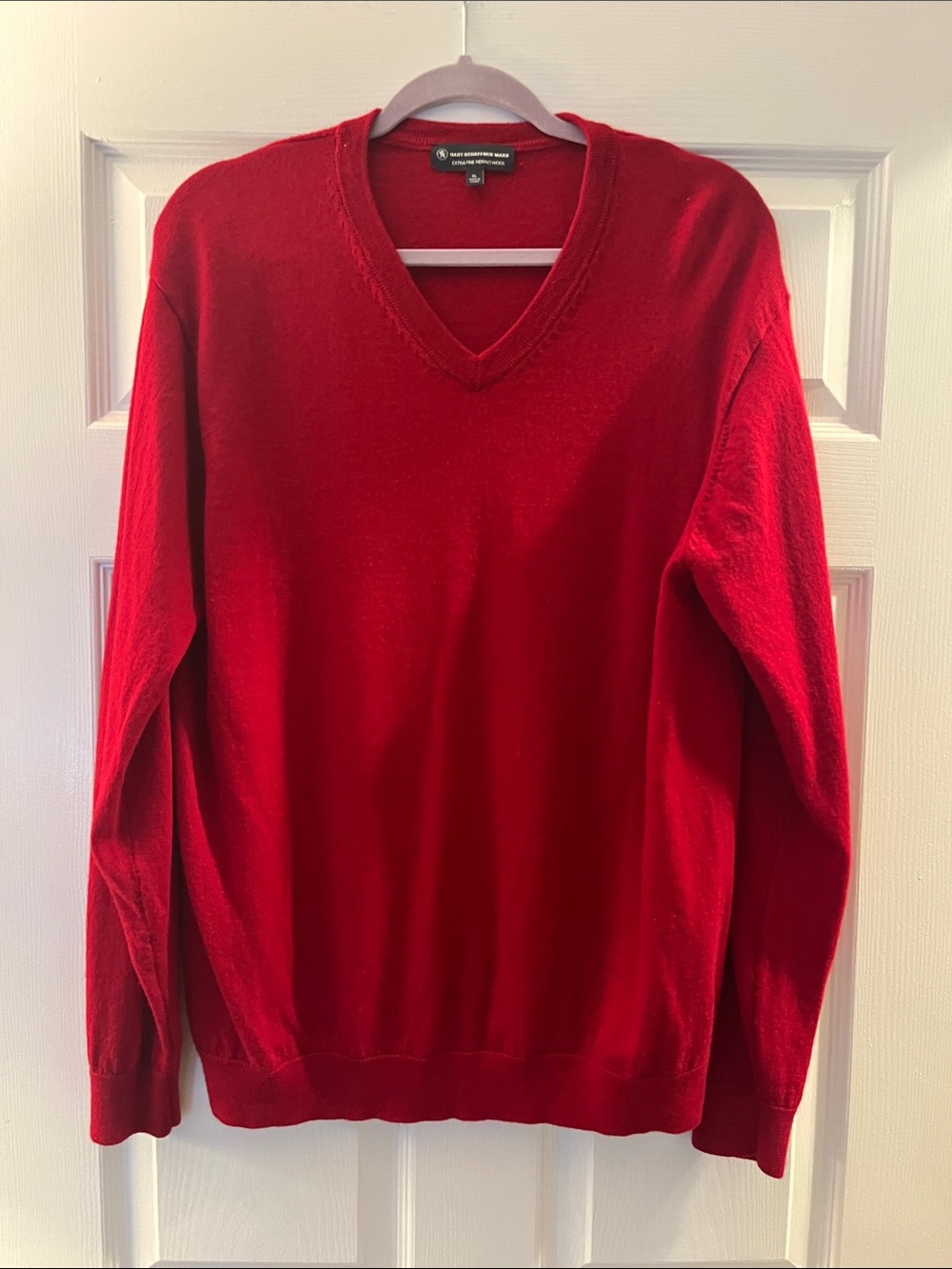 Hart Schaffner Marx Men's Red V-Neck Sweater